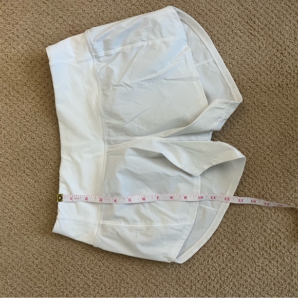 Lululemon White Lined Running Shorts Women’s size 4 - Picture 6 of 7